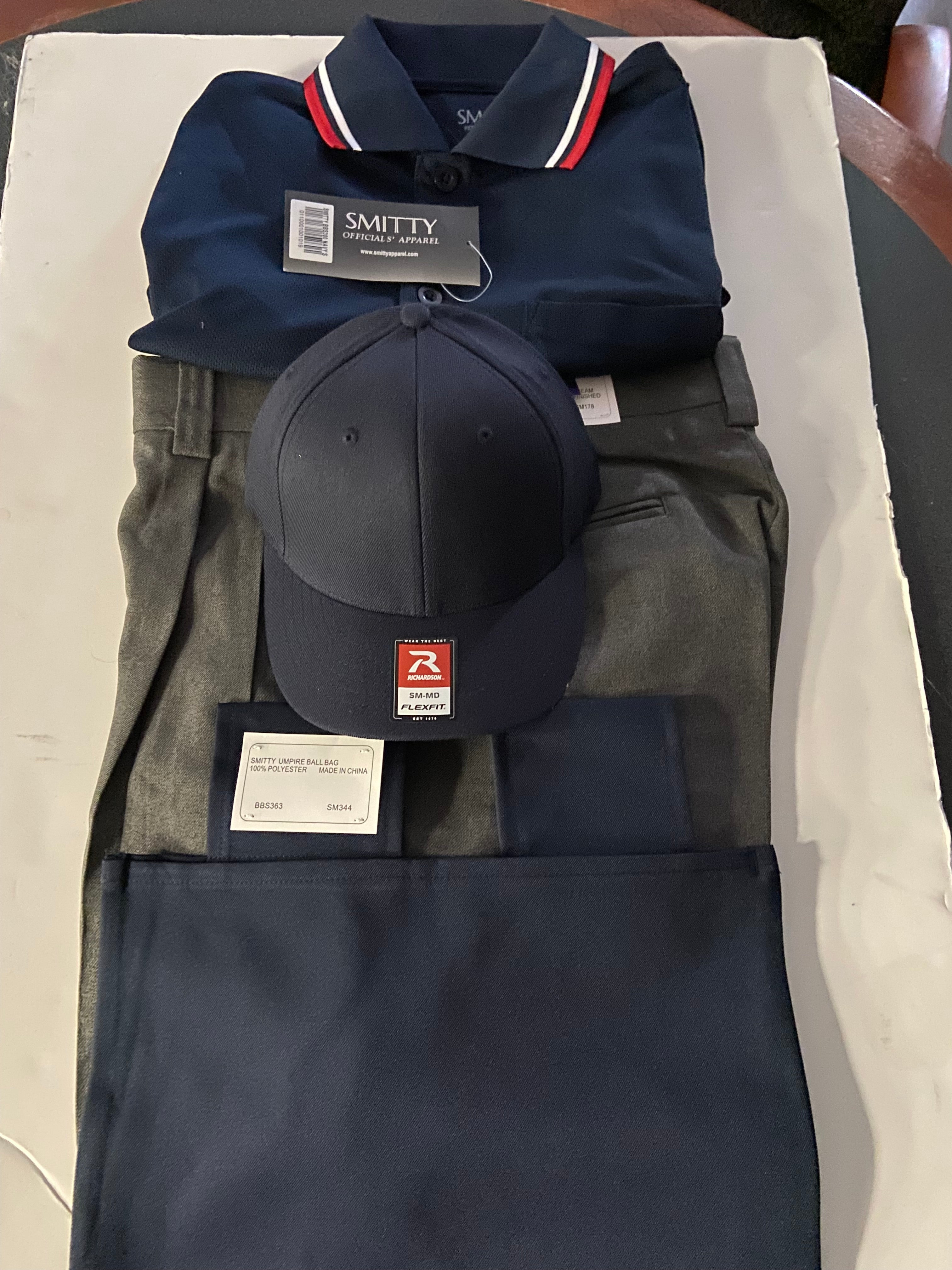 baseball umpire gear Youth Umpire Uniform Starter Kit Hat L/XL-Shirt M-Pants 32
