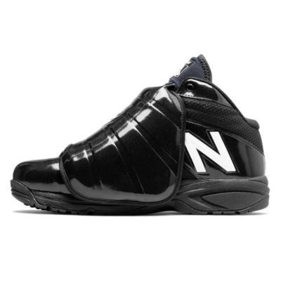 New Balance V3 MLB Mid Cut Plate Shoe - Black/White